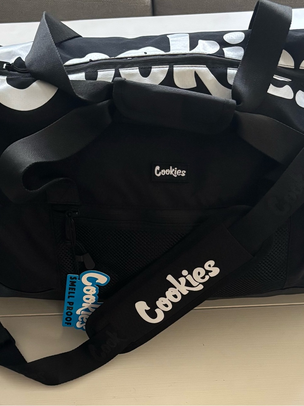 Cookies Summit Ripstop Duffle Bag in Black - Picture 4 of 7